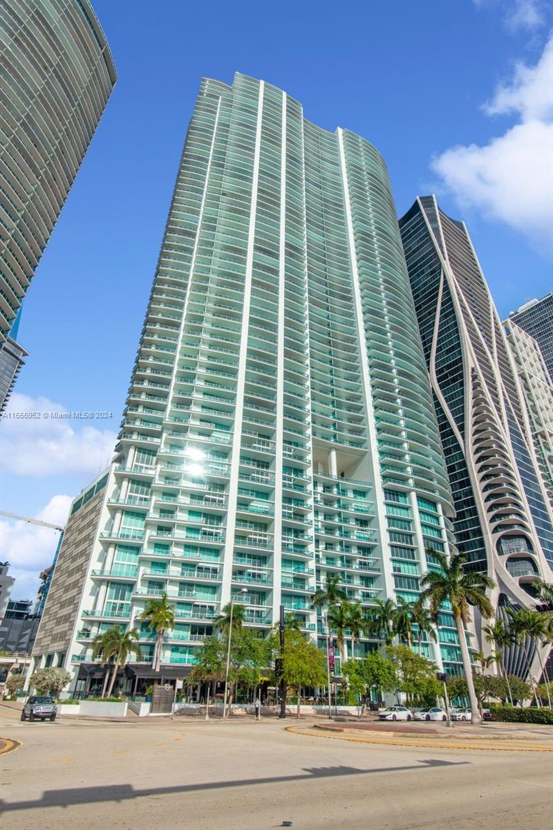 900 NE Biscayne Blvd # 2502