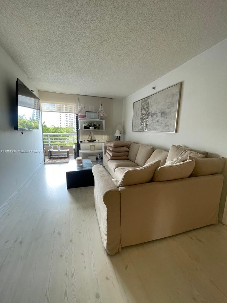 3300 NE 192nd St # 504