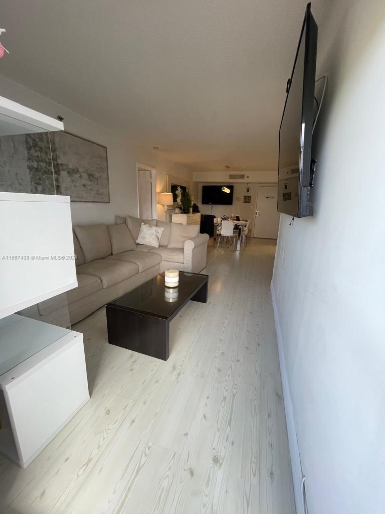 3300 NE 192nd St # 504