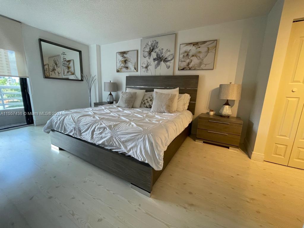 3300 NE 192nd St # 504