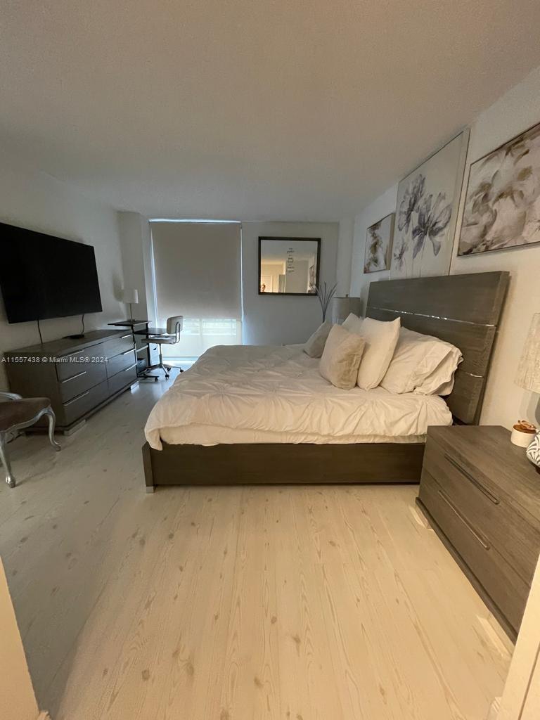 3300 NE 192nd St # 504