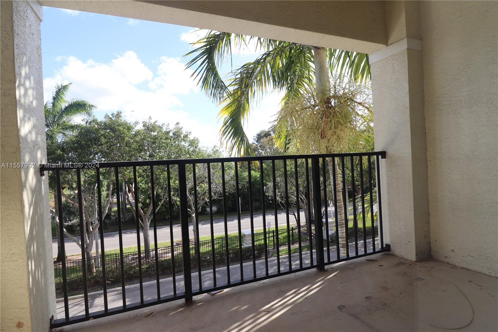 5800 W Sample Rd # 304