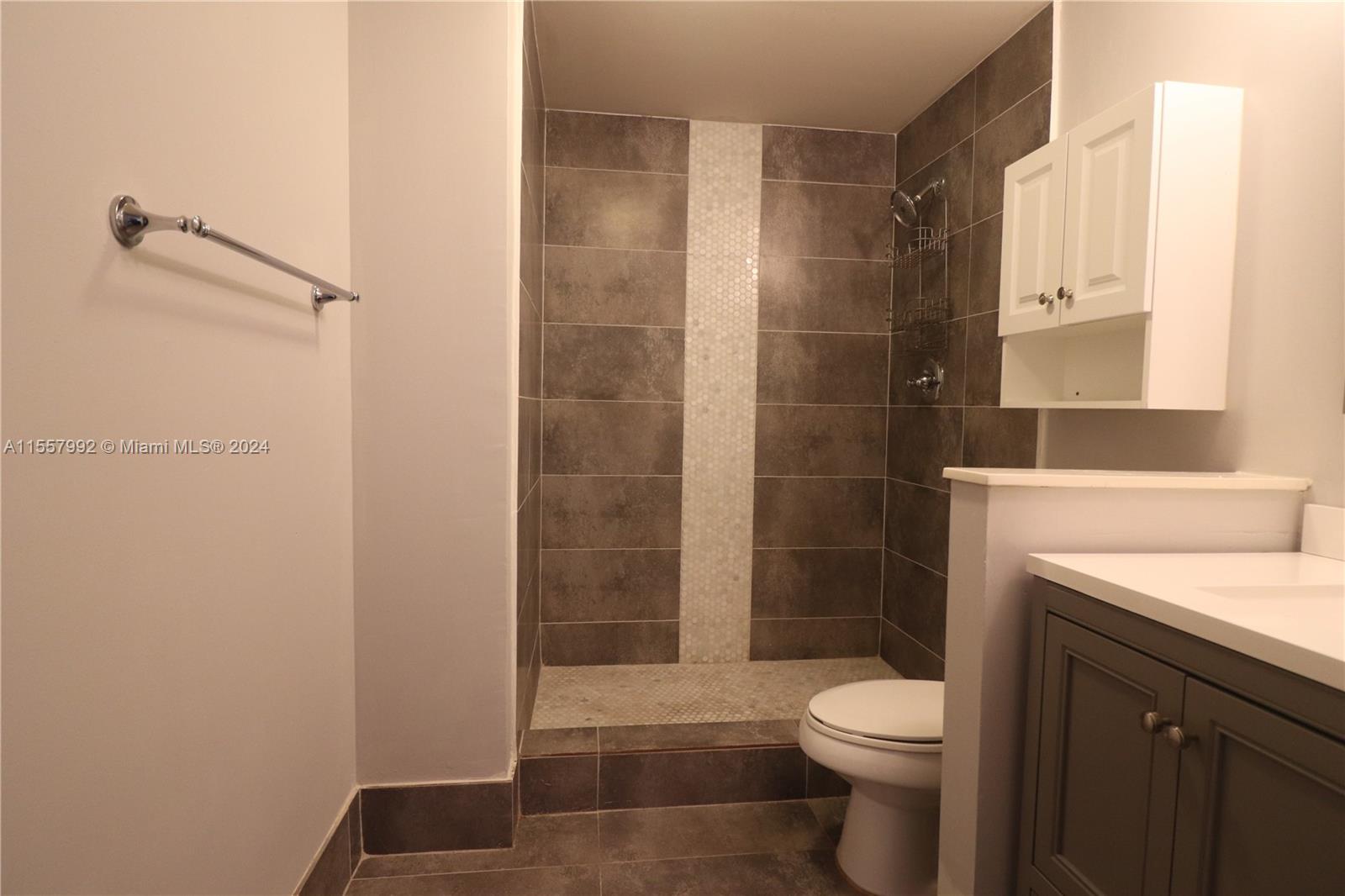 5800 W Sample Rd # 304