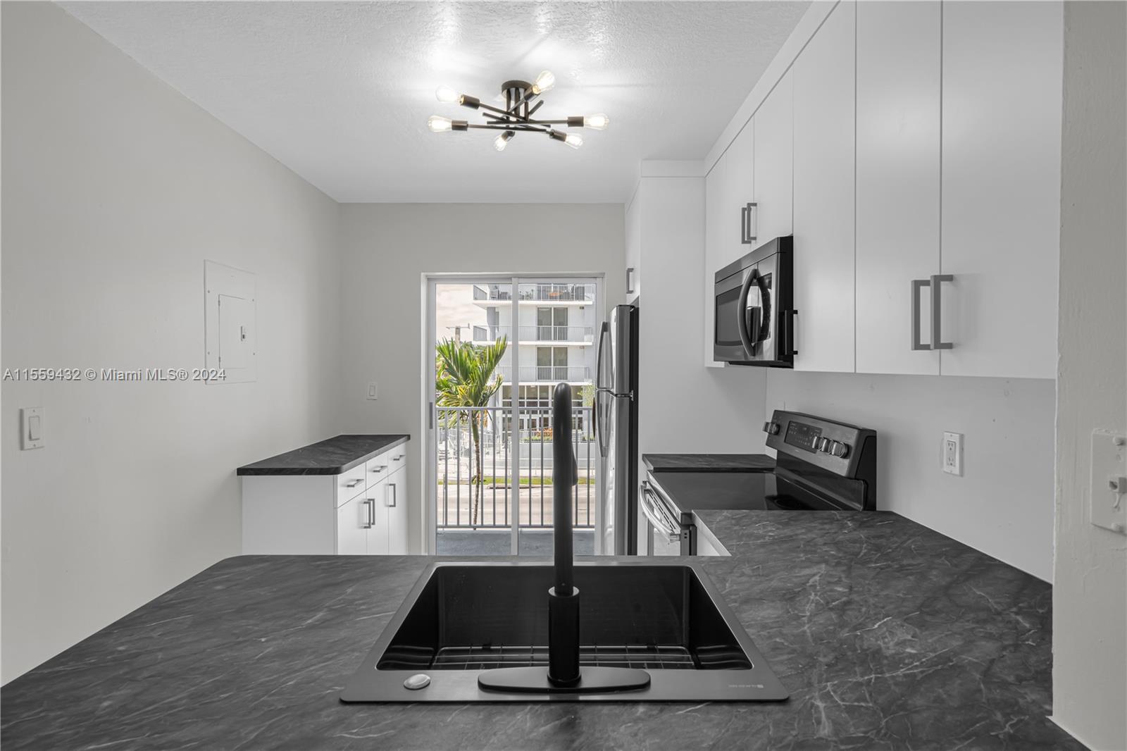 2575 SW 27th Ave # 309