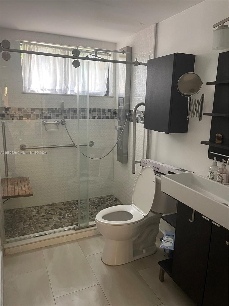 471 Ives Dairy Rd # 3C Unit: 101-3C