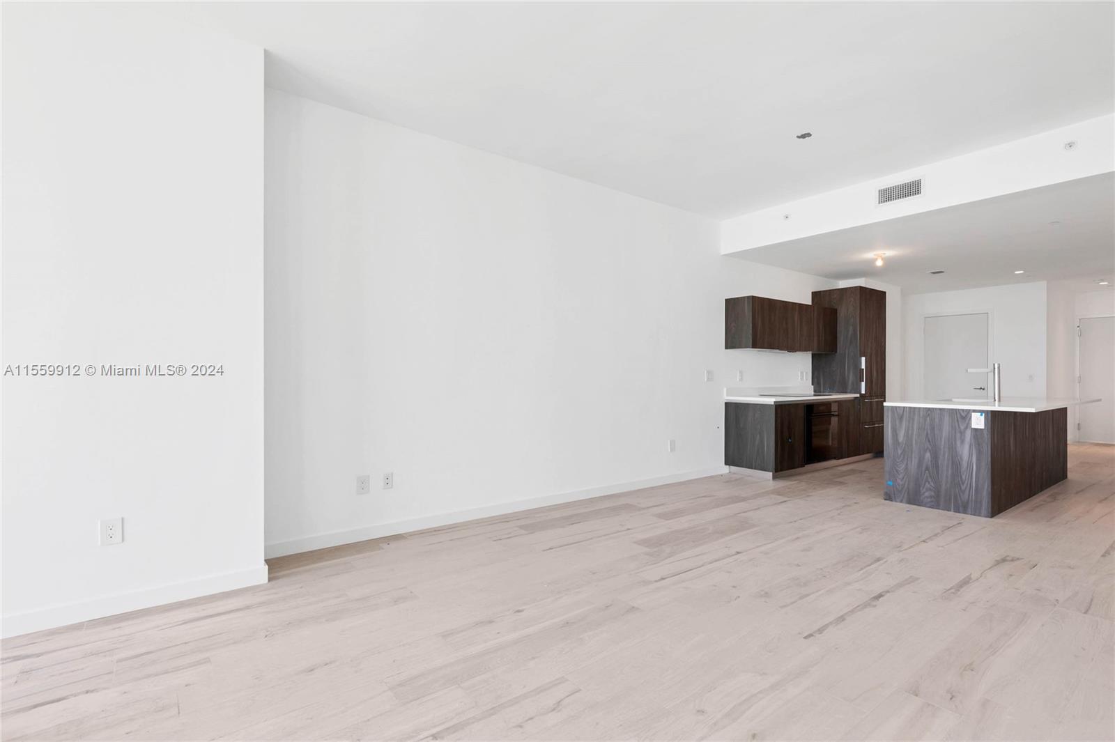 480 NE 31st St # 3505