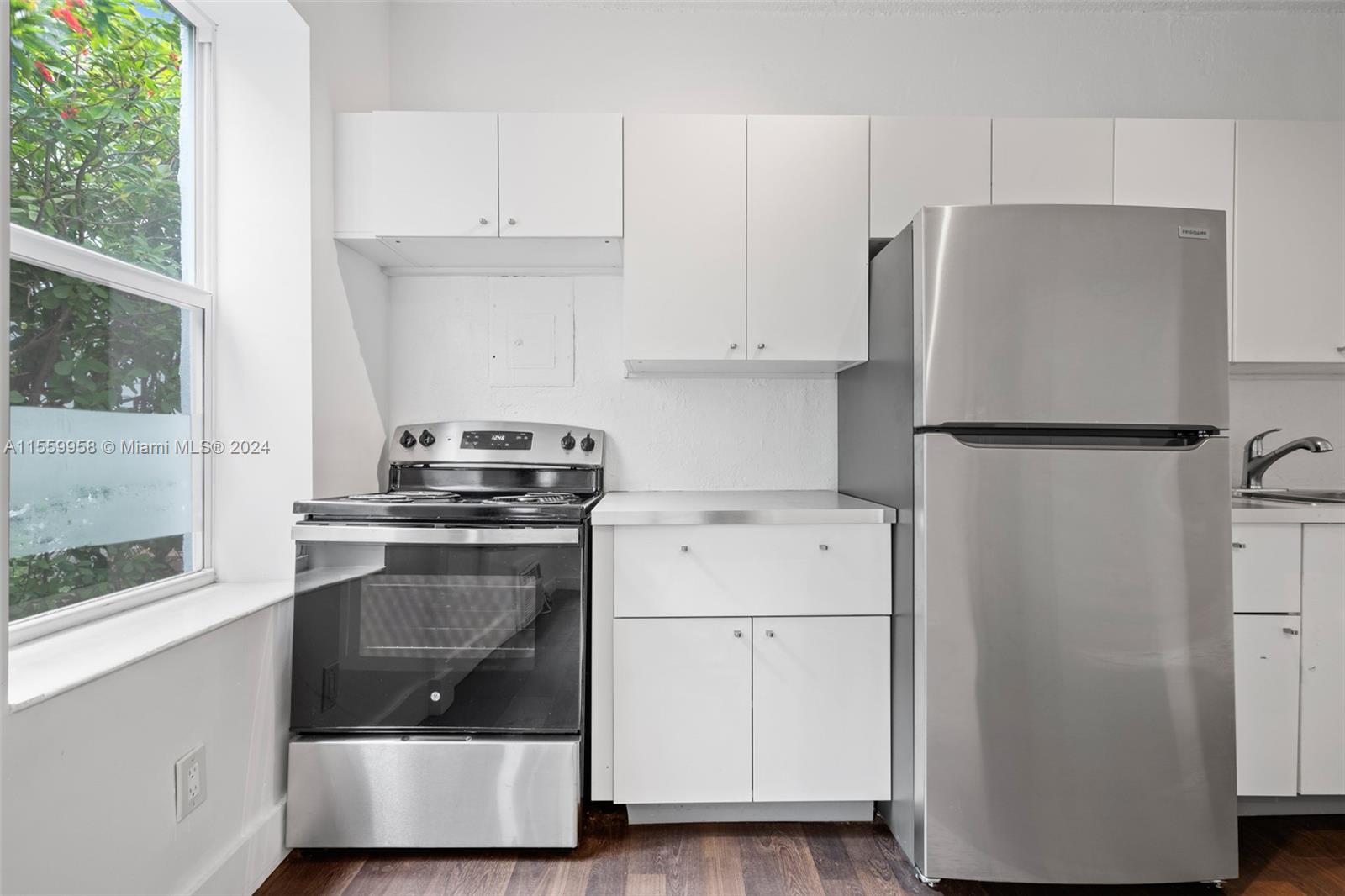 1618 Michigan Ave # 6