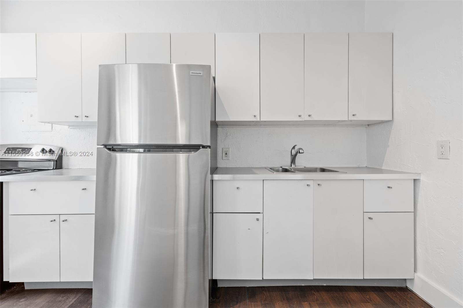 1618 Michigan Ave # 6