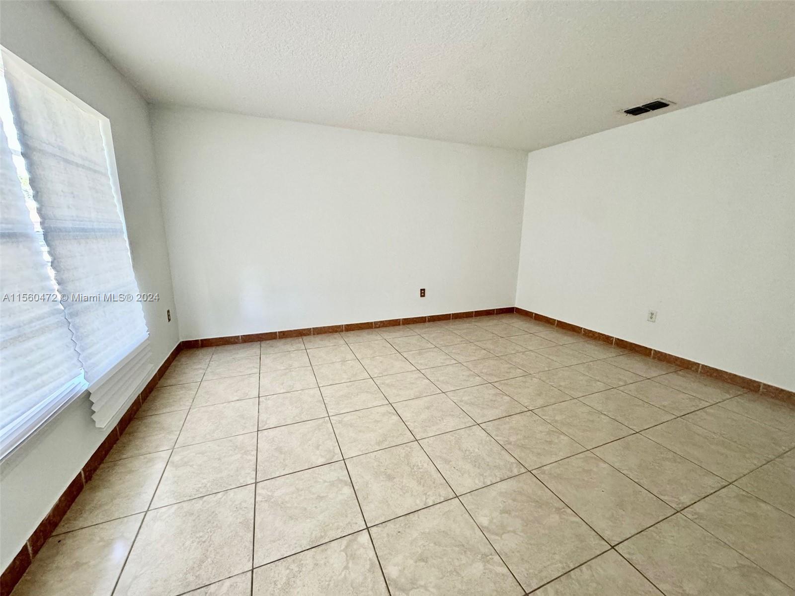 638 SE Capon Ter, Port St. Lucie