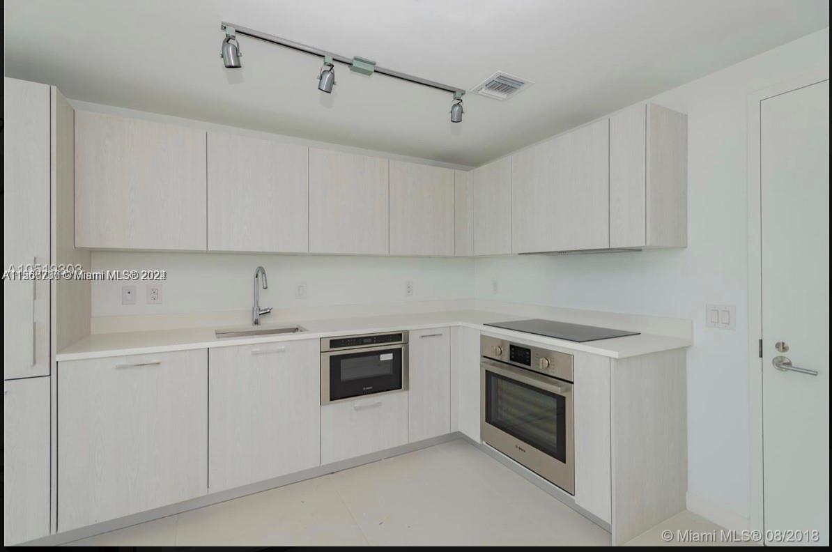 501 NE 31st St # 2709