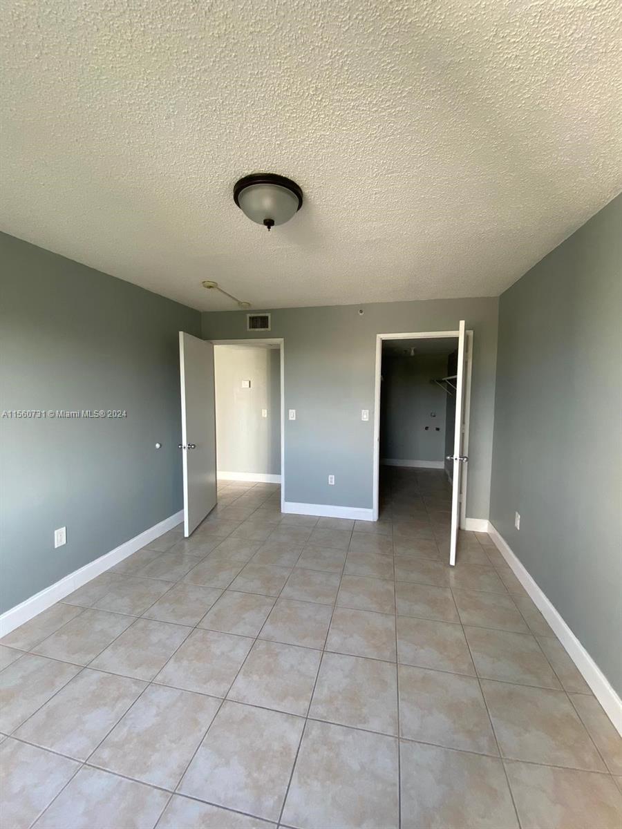 1010 NW 11th St # 503