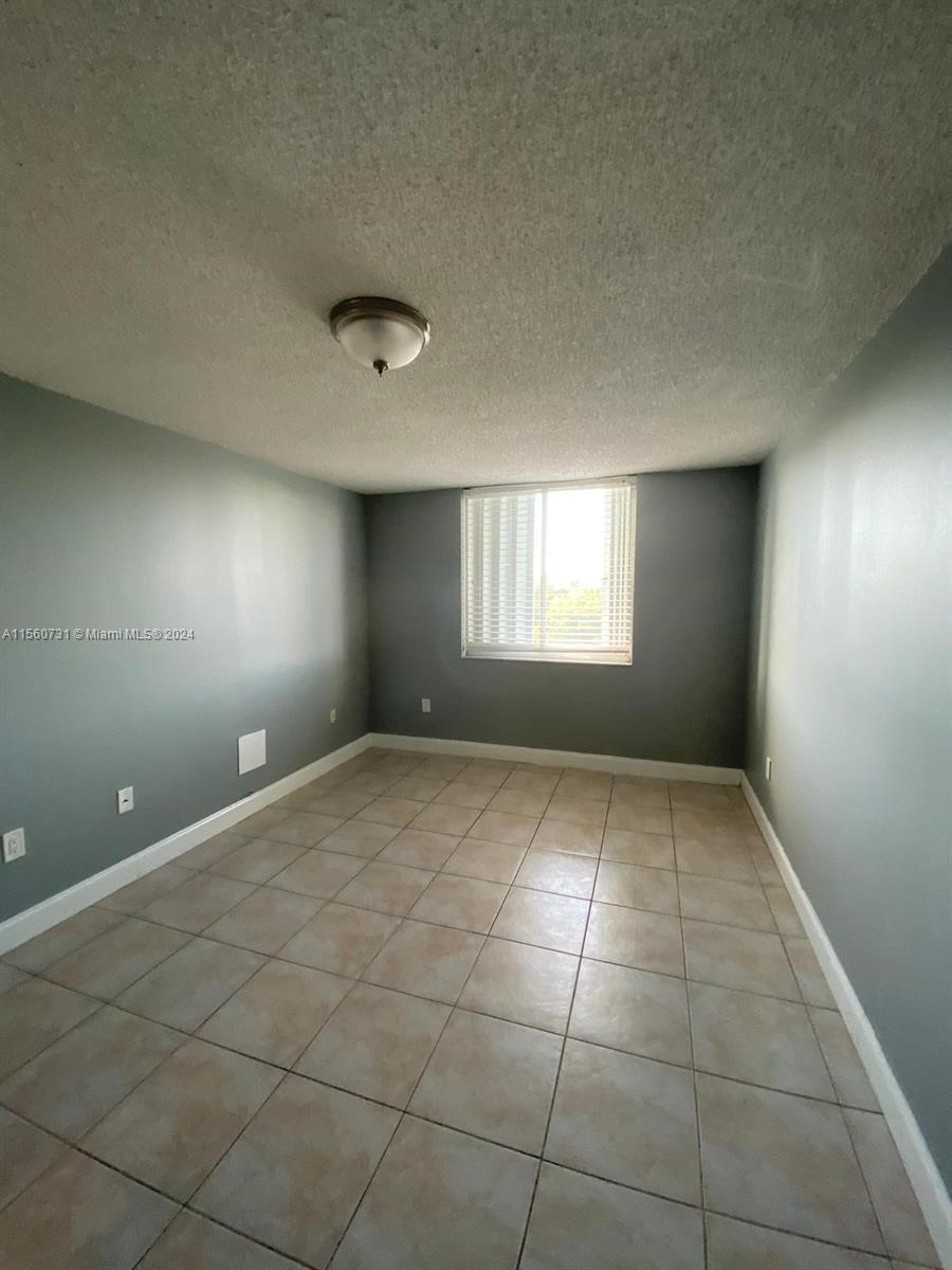 1010 NW 11th St # 503