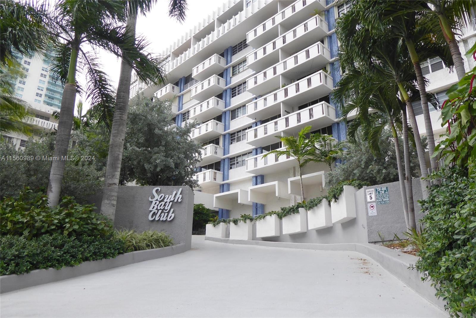 800 West Ave # 401