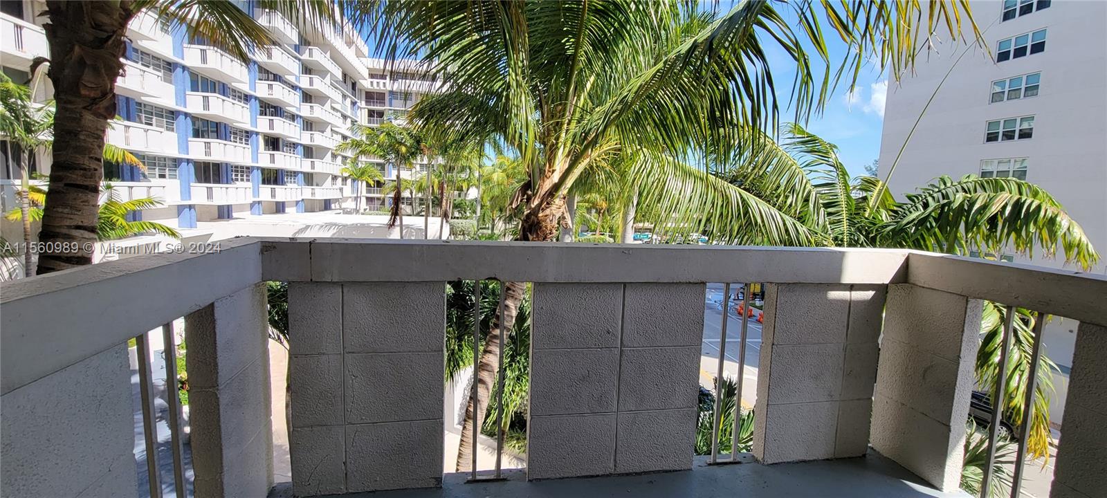 800 West Ave # 401