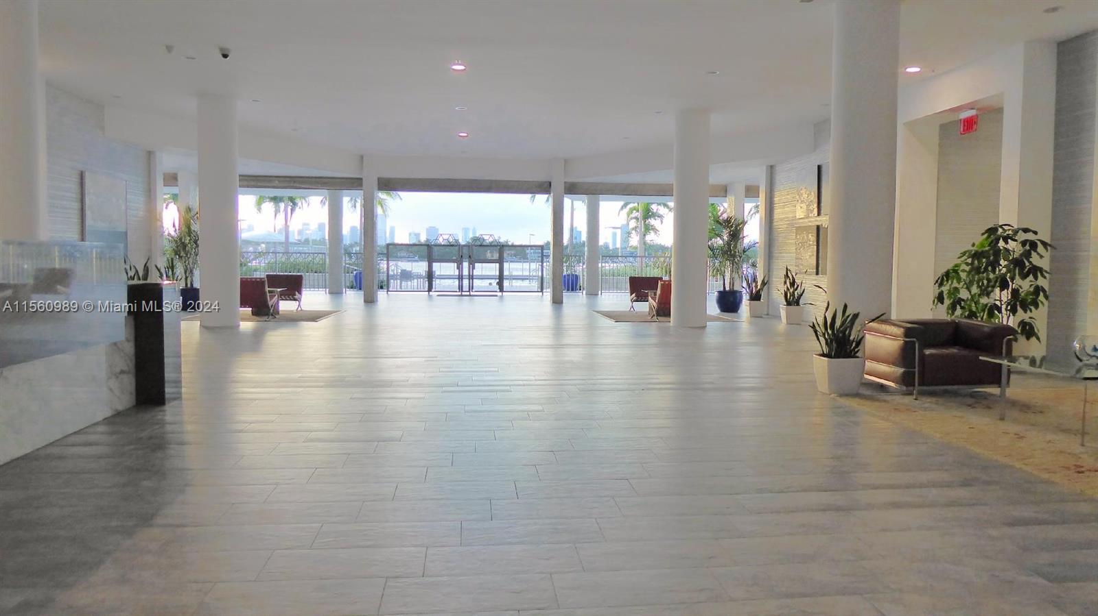 800 West Ave # 401