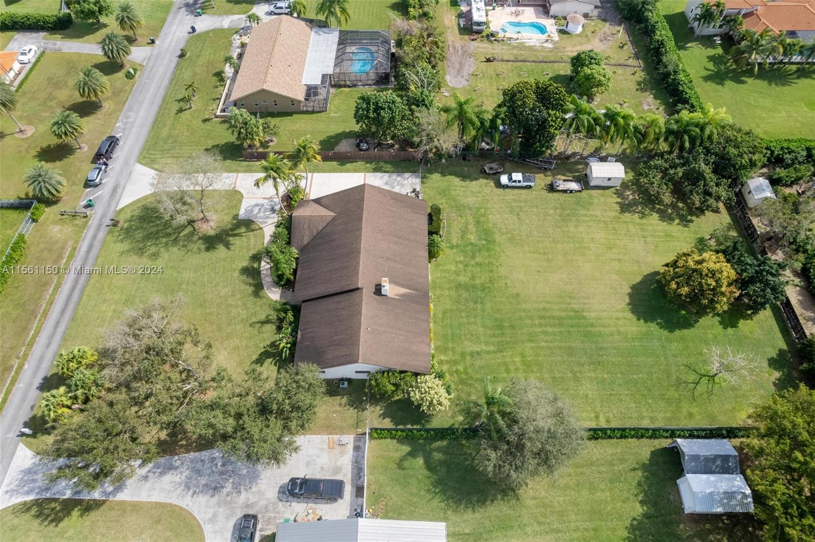 16860 SW 274th St