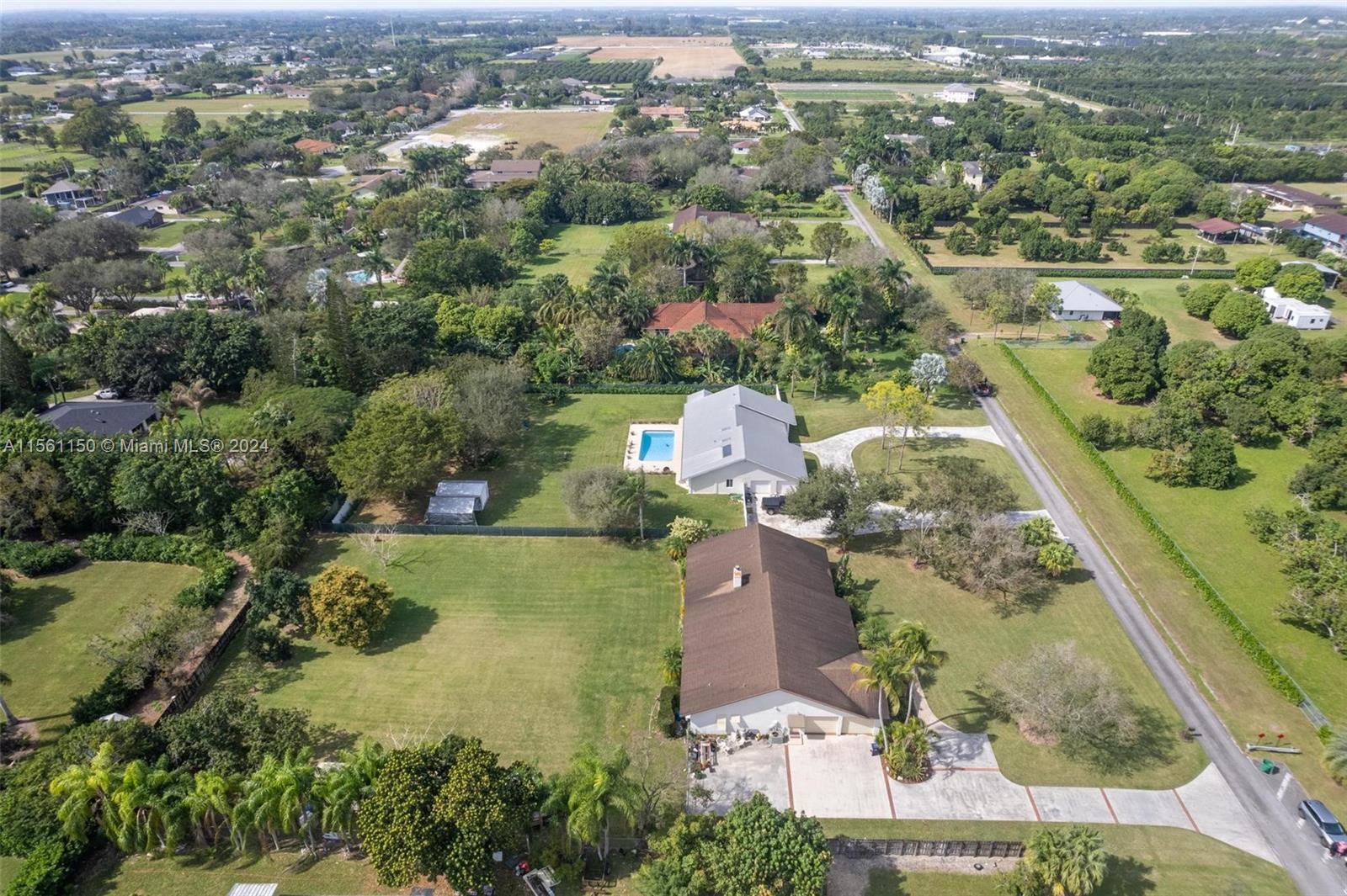 16860 SW 274th St