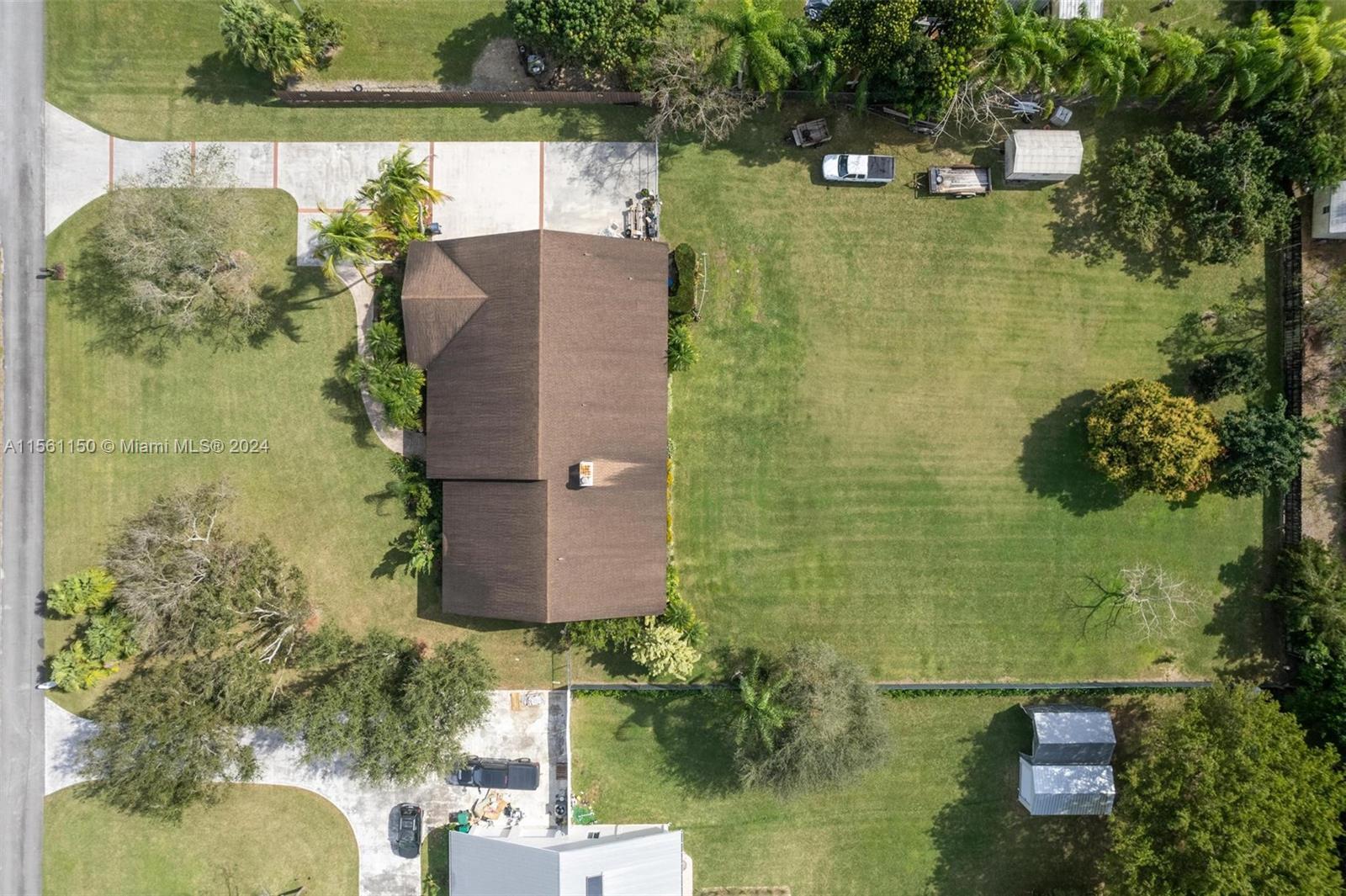 16860 SW 274th St