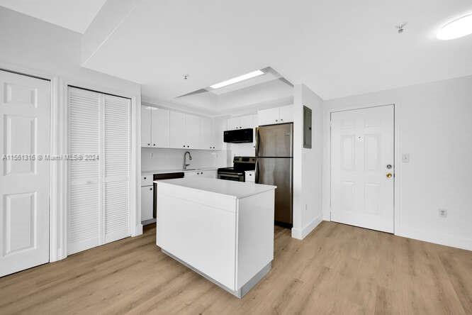 3500 Coral Way # 409