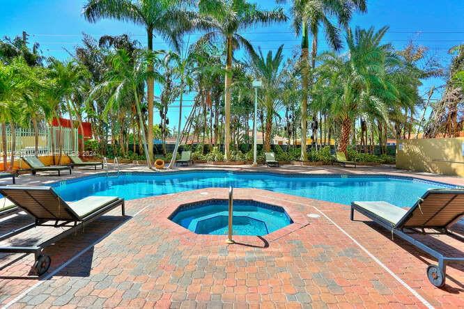 3500 Coral Way # 409