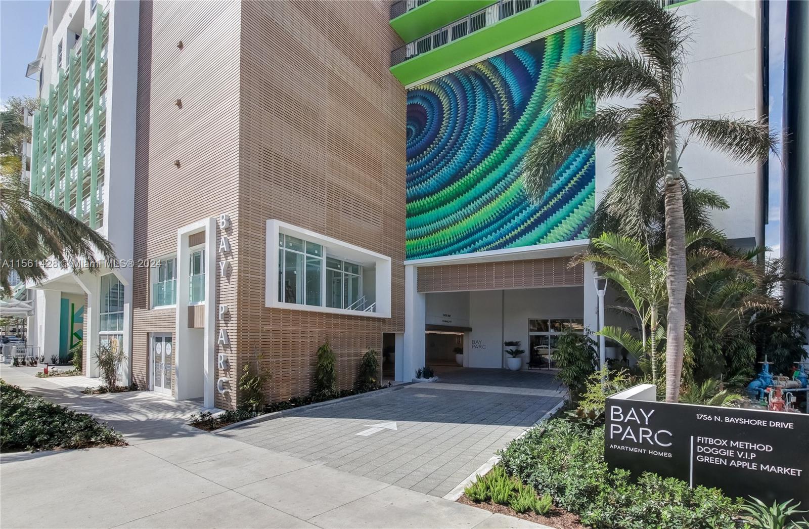 1756 N Bayshore Dr # 30D