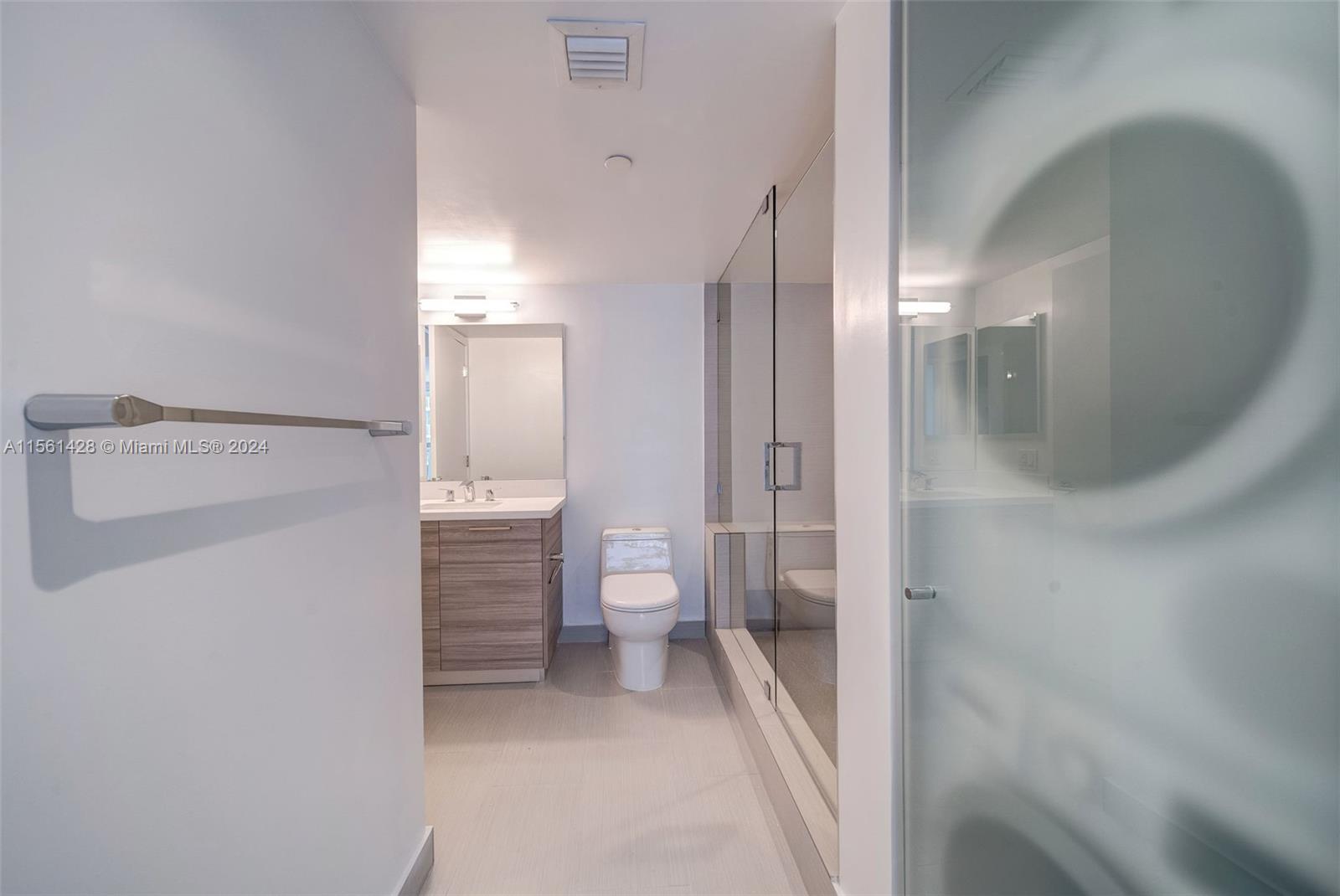 1756 N Bayshore Dr # 30D
