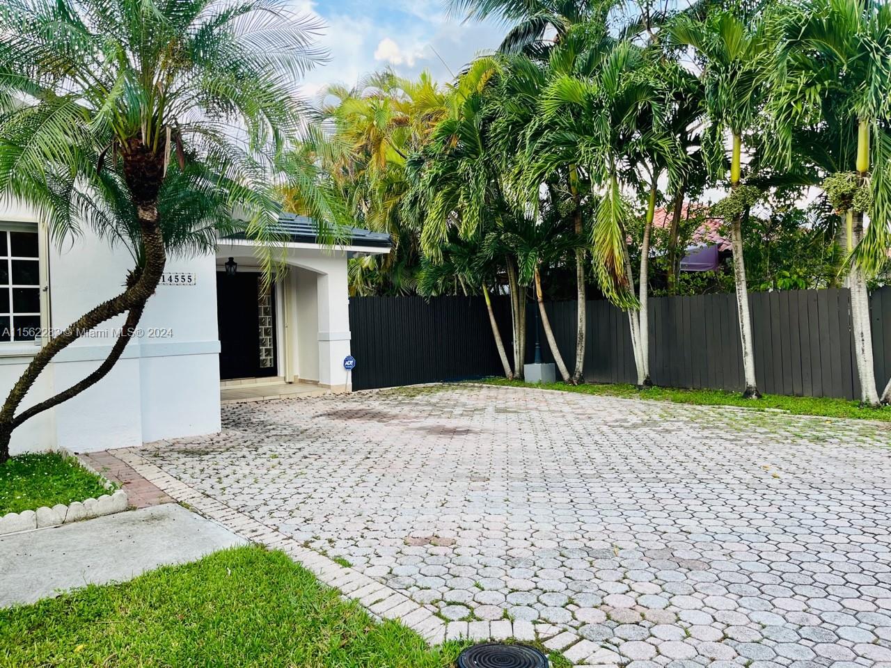 14555 SW 115 Ter