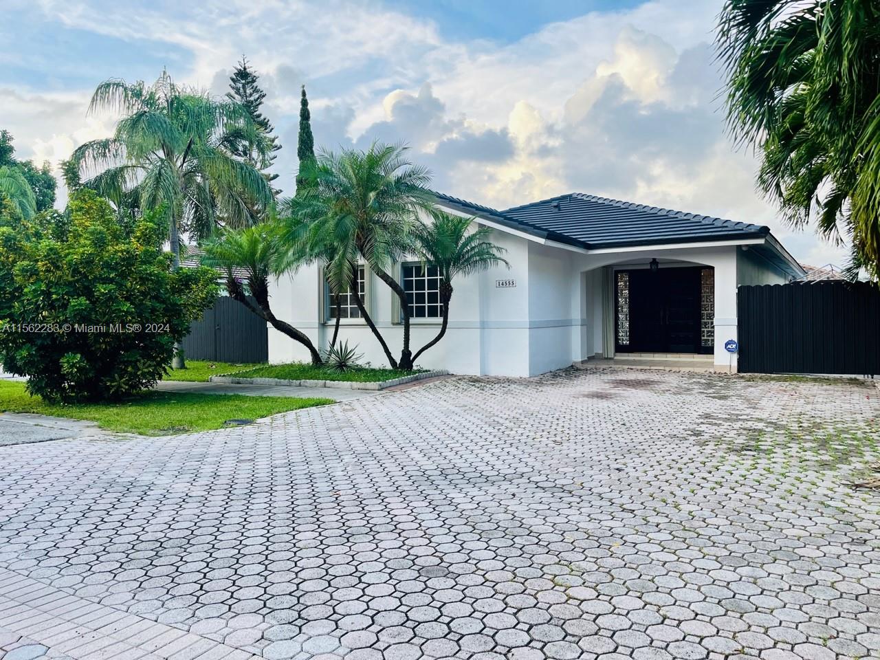 14555 SW 115 Ter