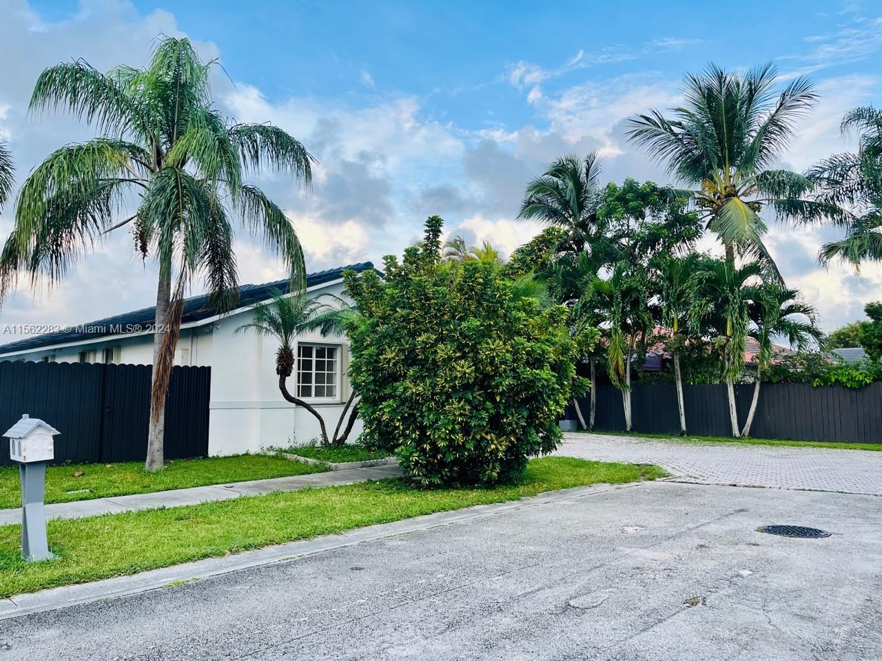 14555 SW 115 Ter