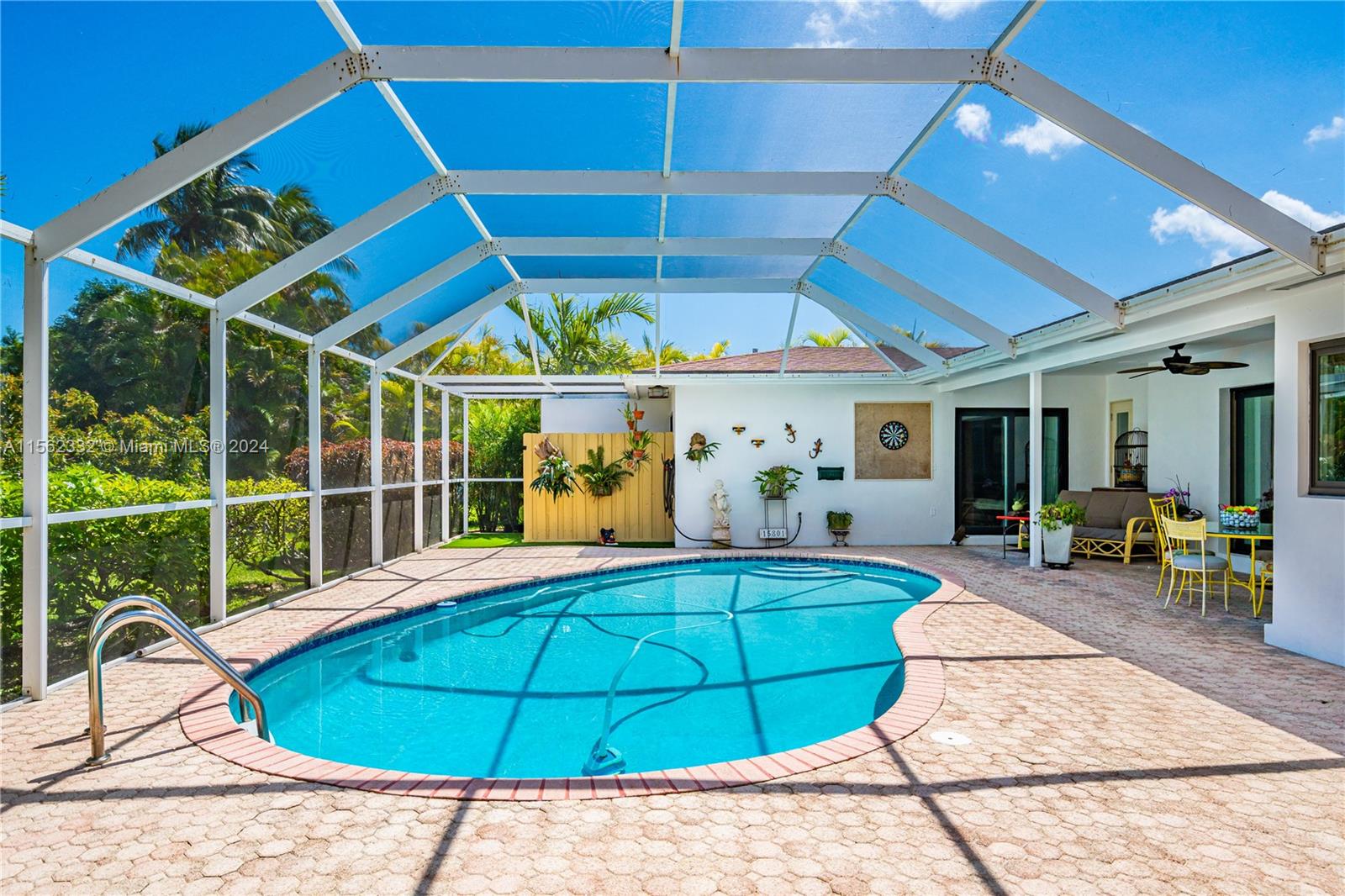 15801 Palmetto Club Dr