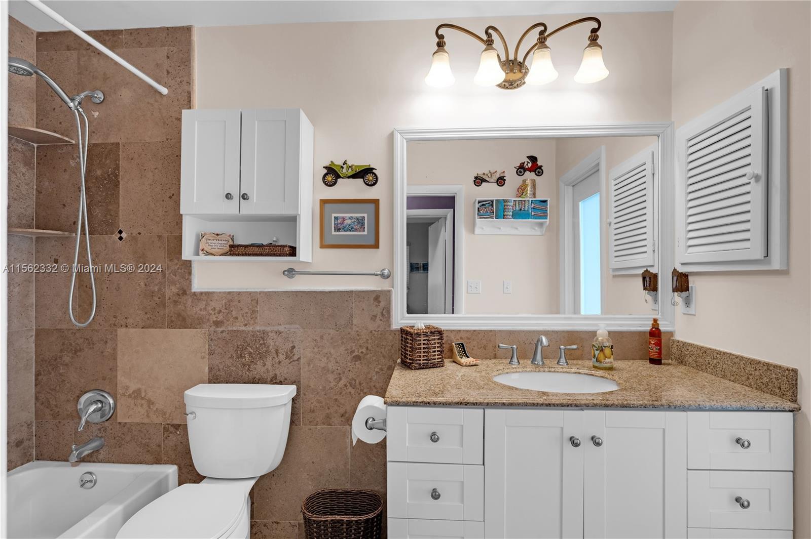 15801 Palmetto Club Dr