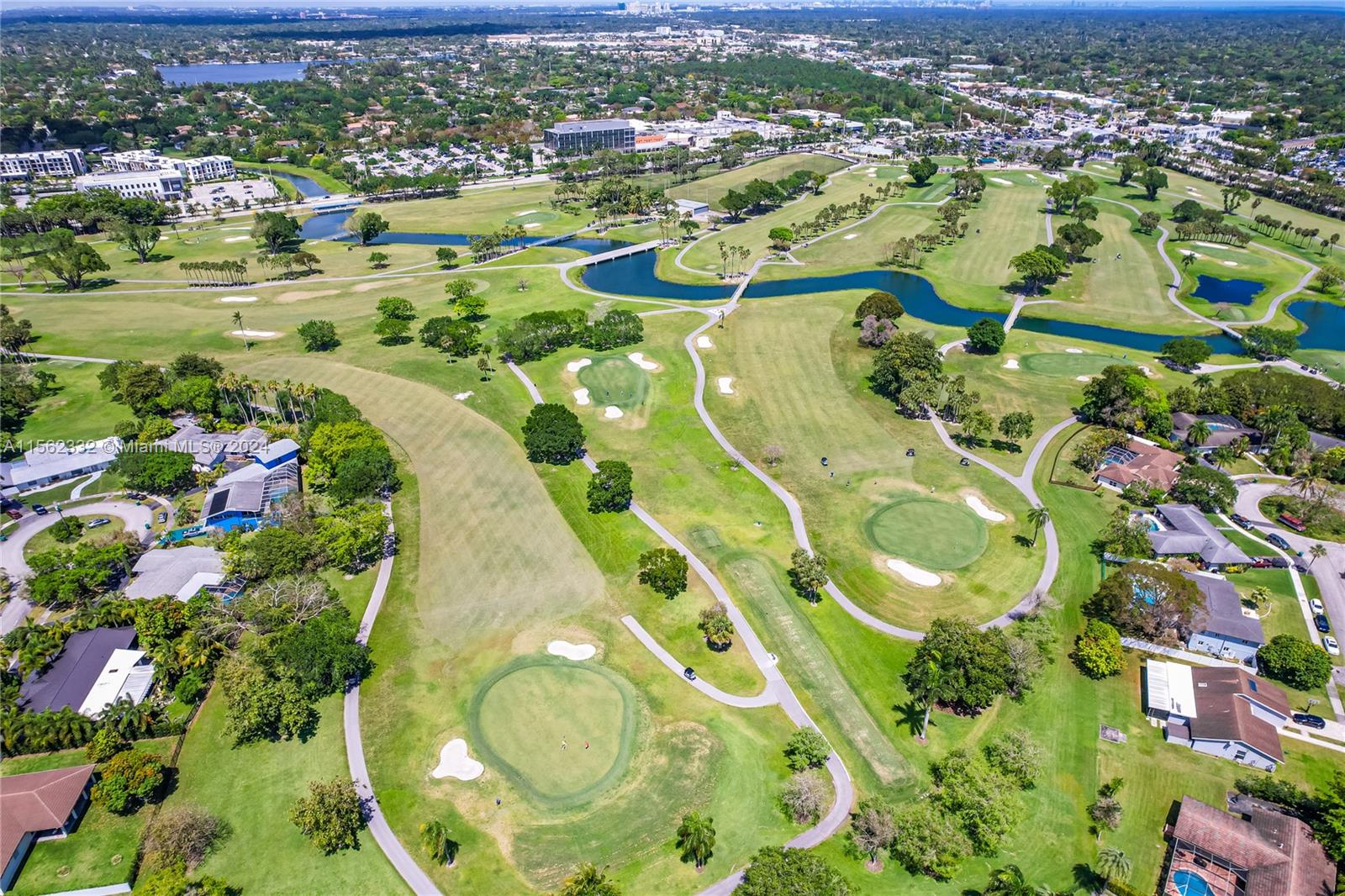 15801 Palmetto Club Dr