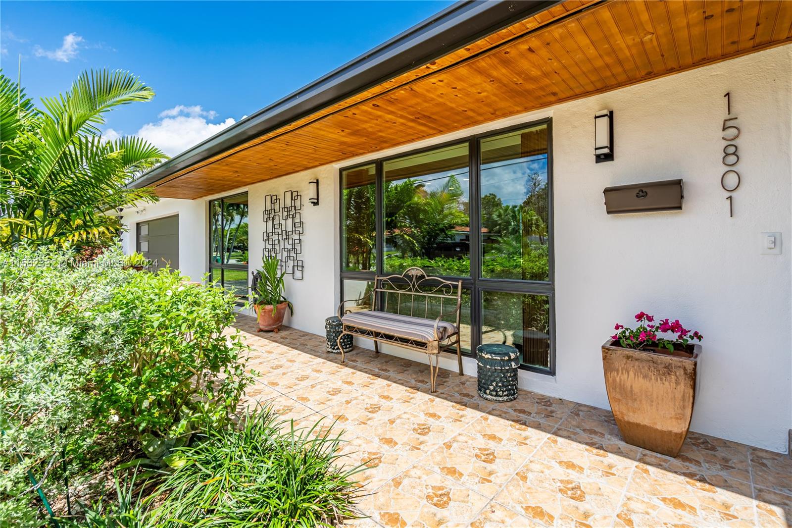 15801 Palmetto Club Dr