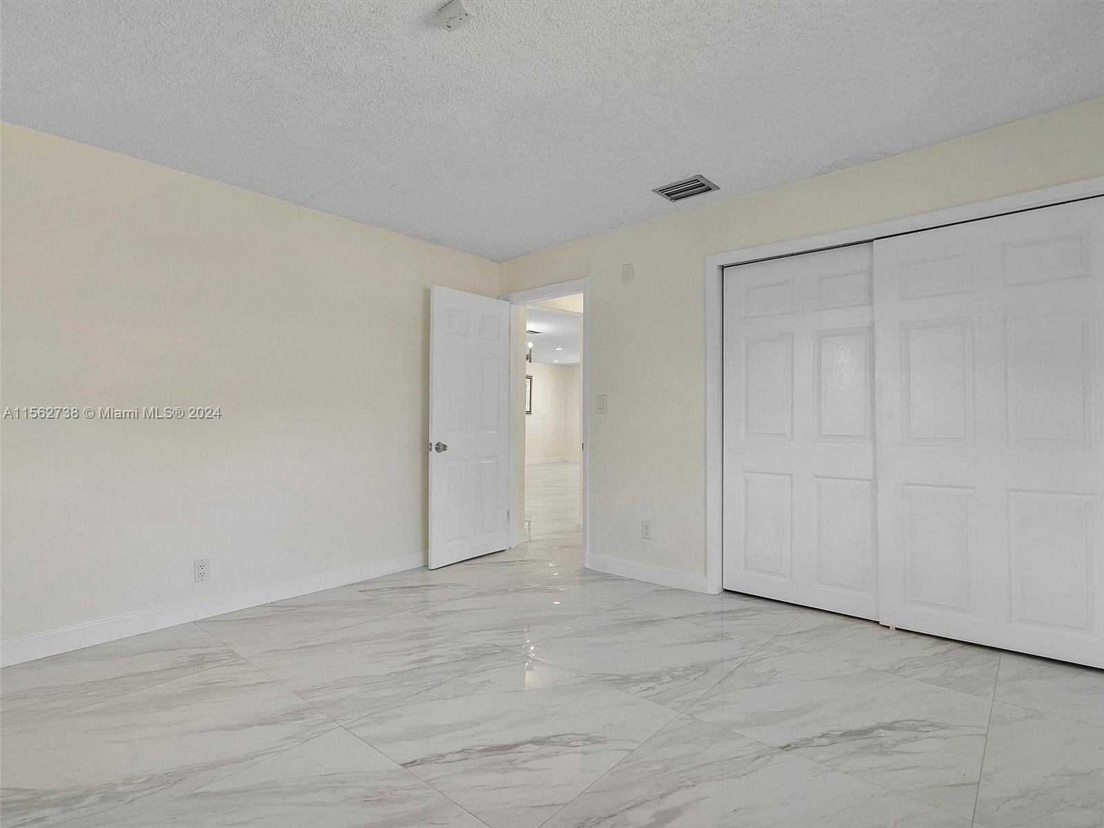 641 SW 2nd Ct