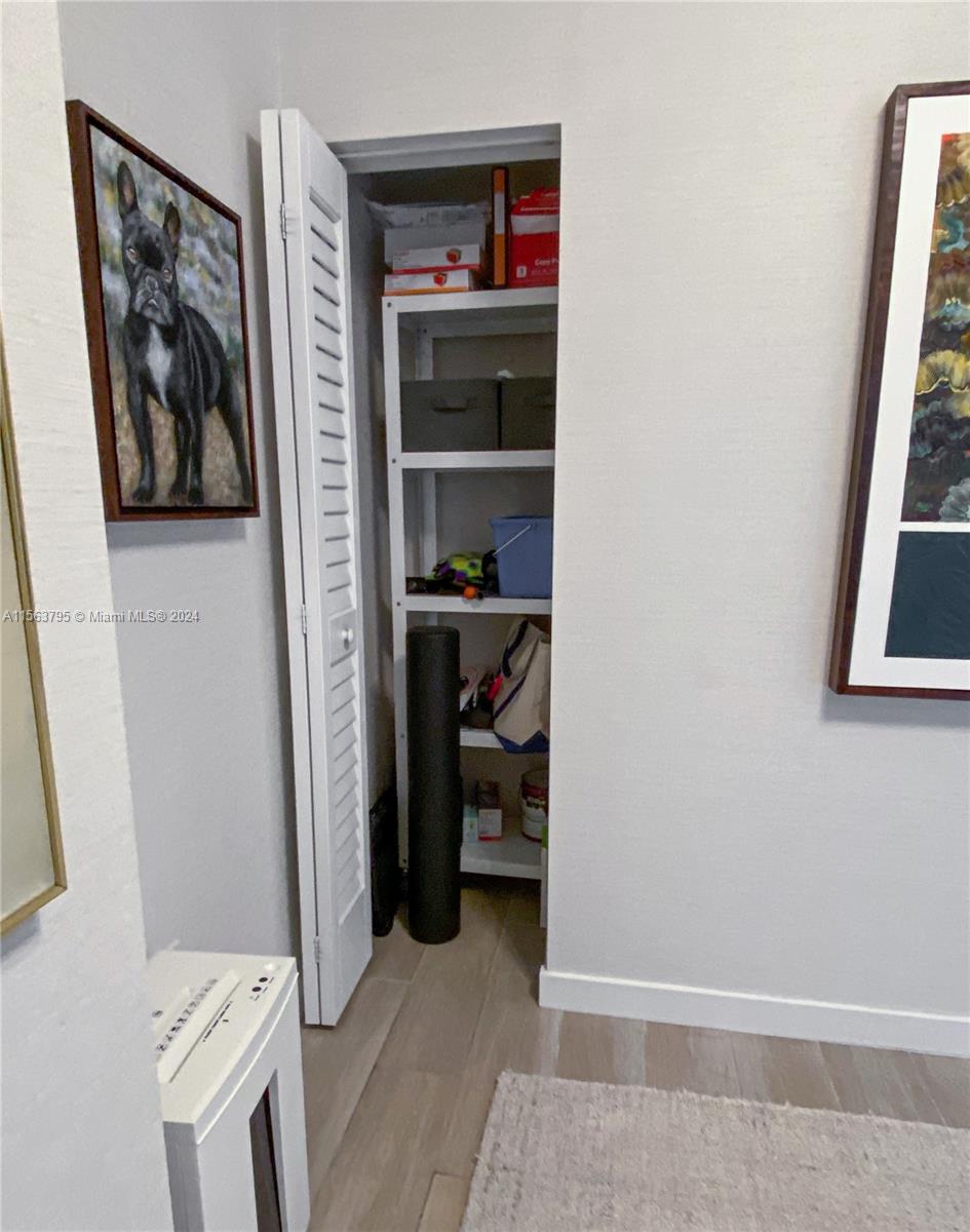 1600 SW 1 AVE # 515
