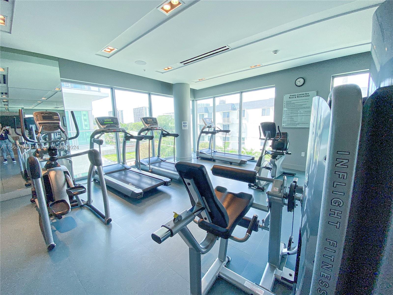 1600 SW 1 AVE # 515