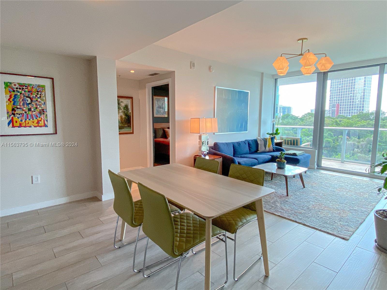 1600 SW 1 AVE # 515