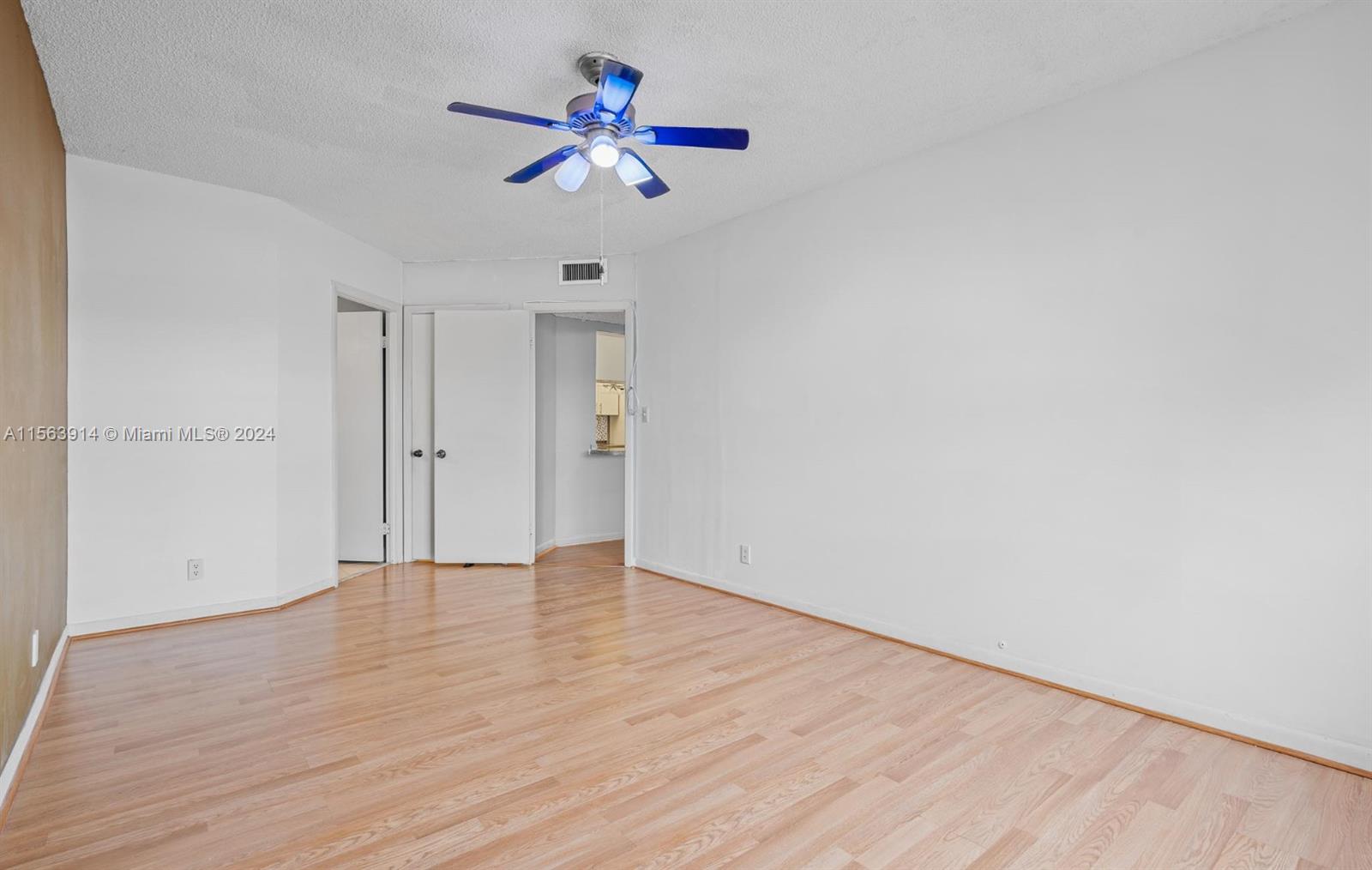 8290 Lake Drive # 307