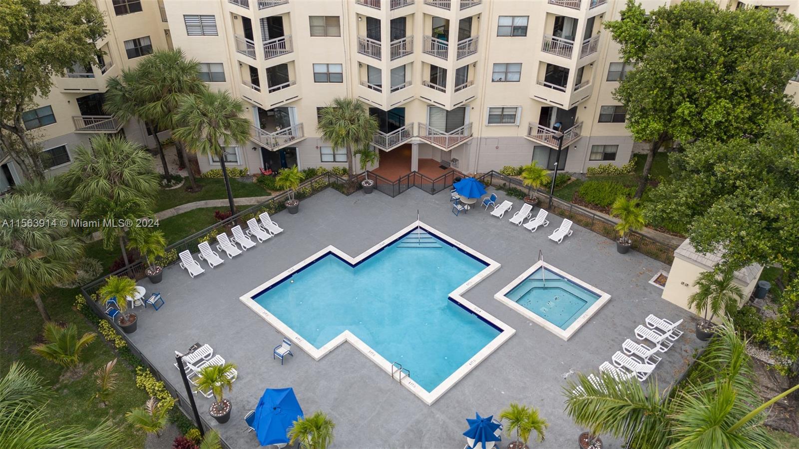 8290 Lake Drive # 307