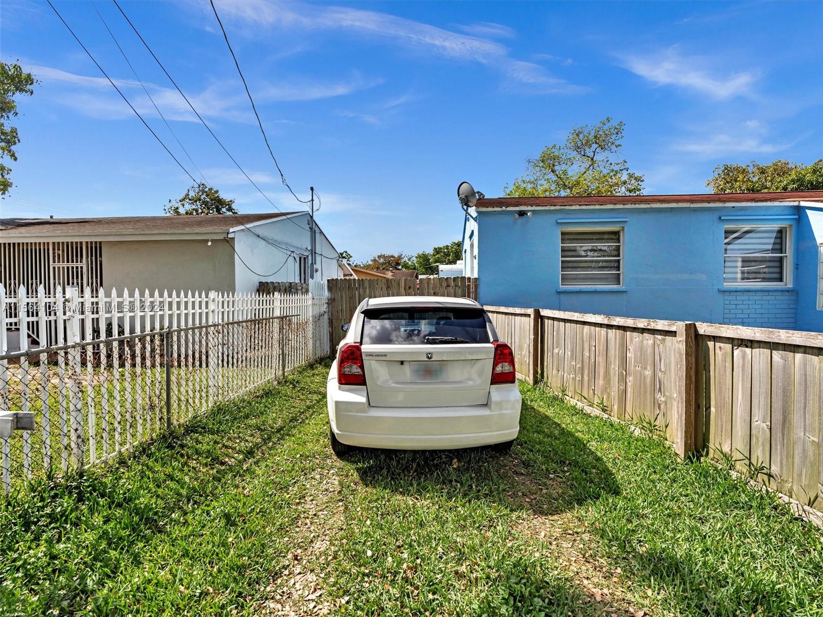 2310 NW 33rd St