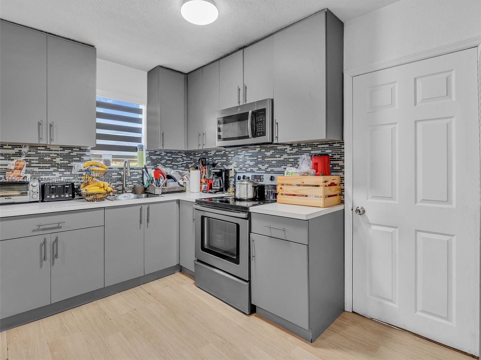 2310 NW 33rd St