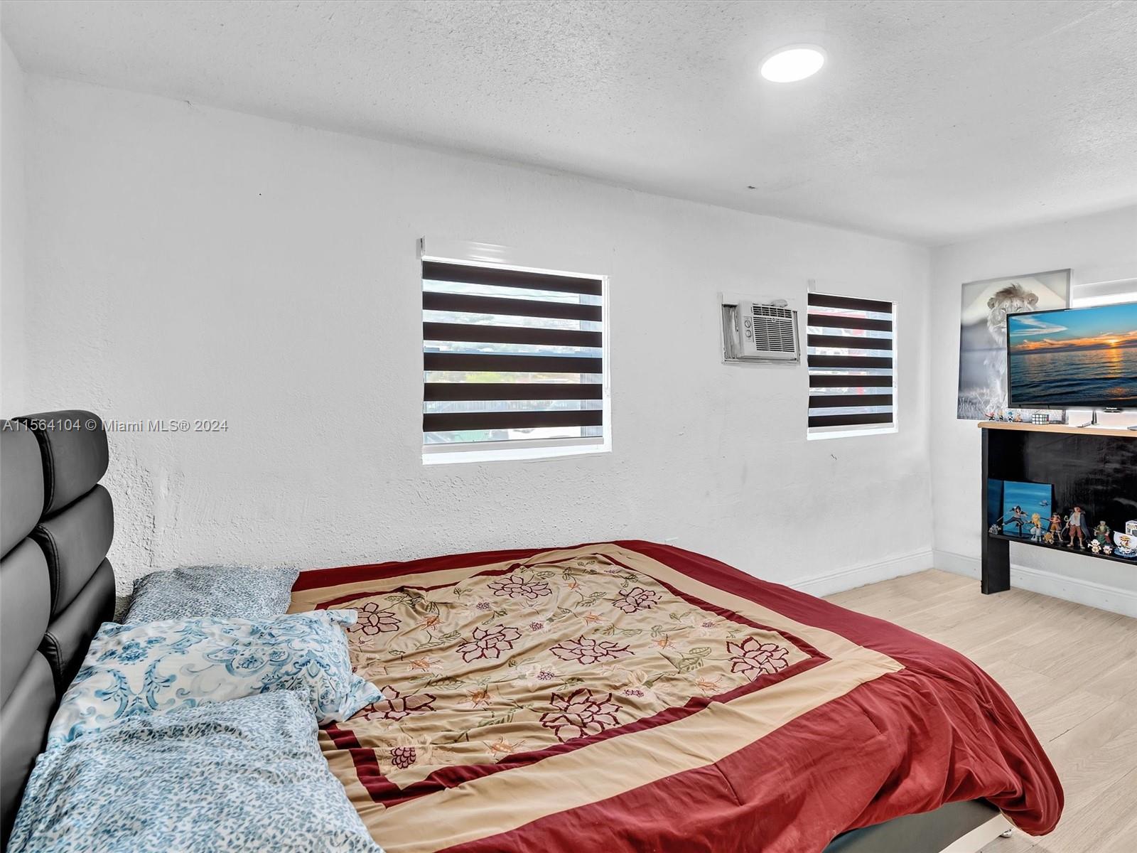 2310 NW 33rd St