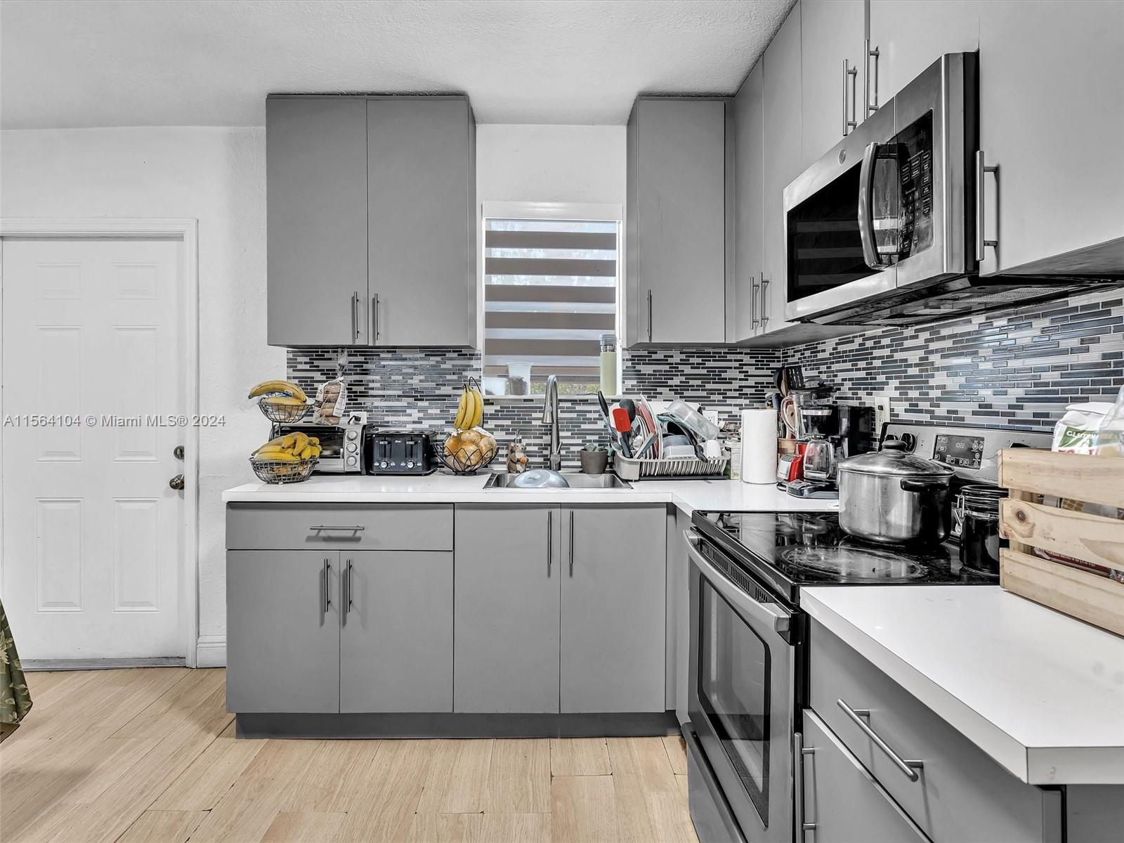 2310 NW 33rd St