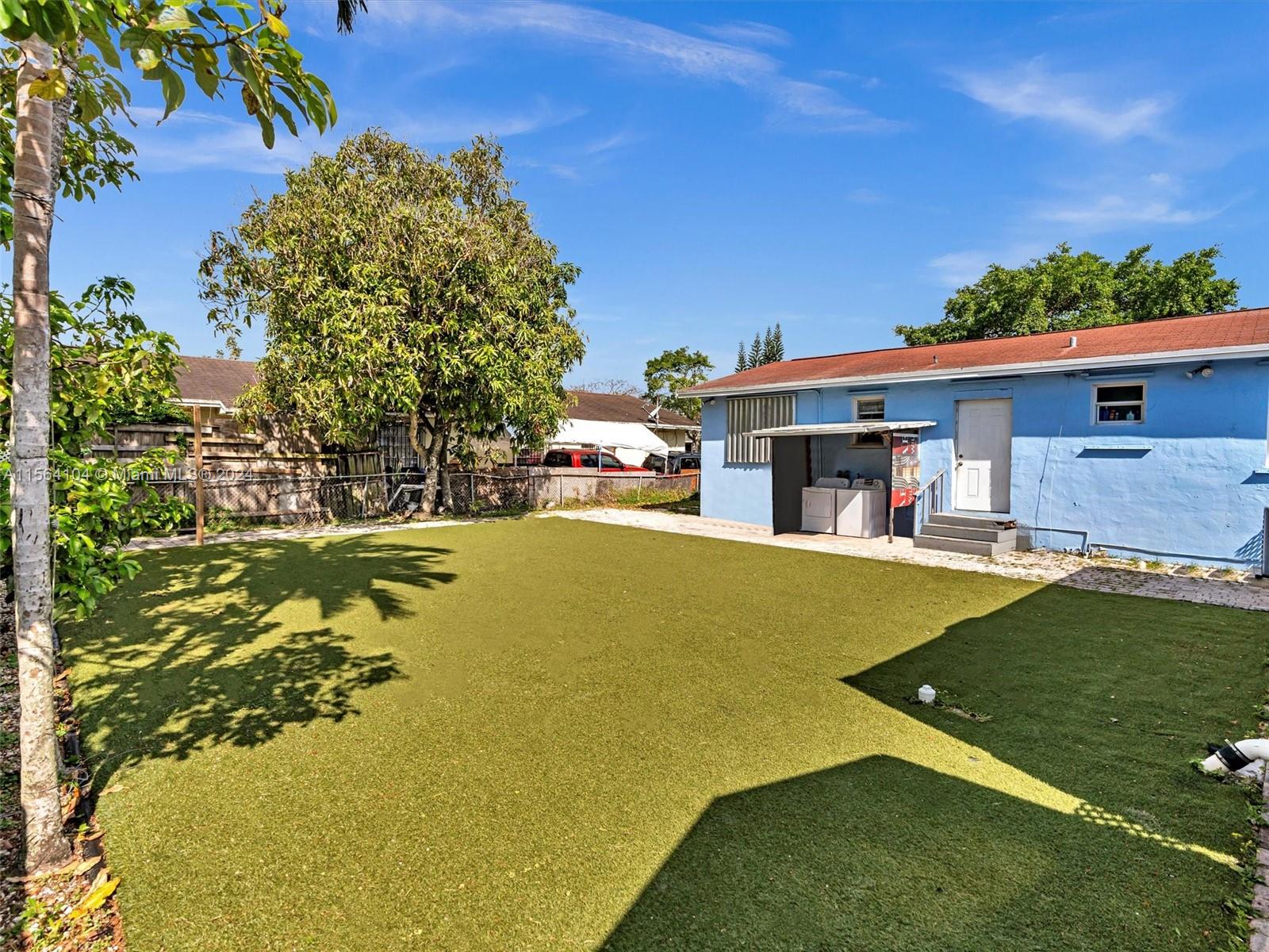 2310 NW 33rd St