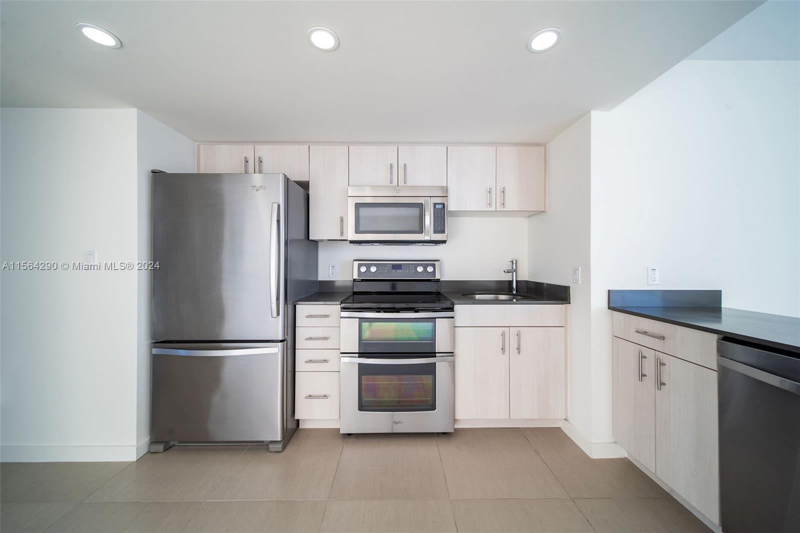 910 West Ave # 0923