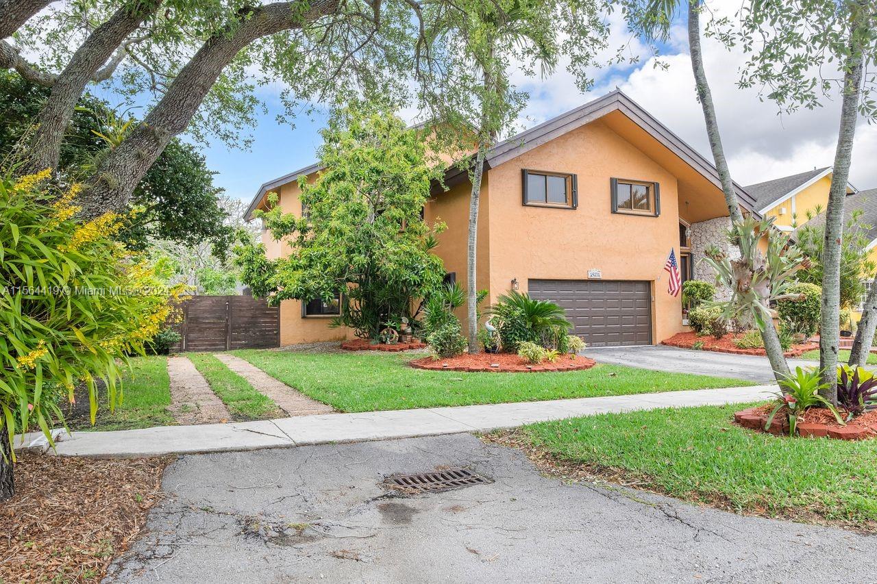 14271 SW 106th Ter