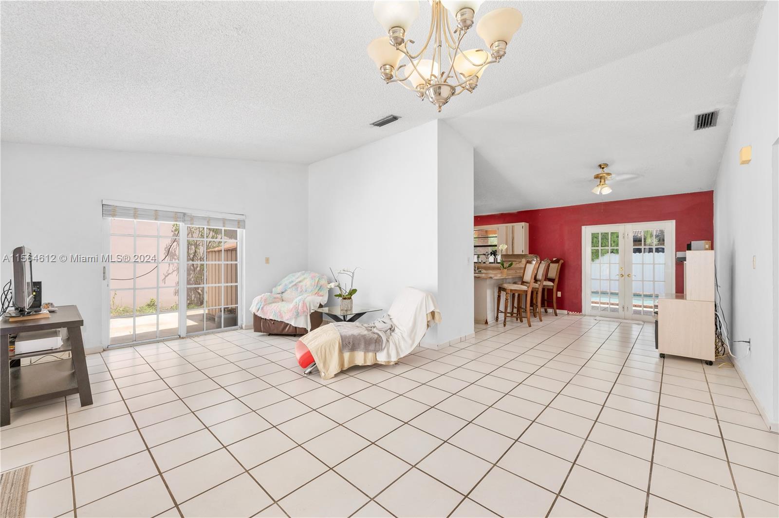 1521 SW 138th Ave
