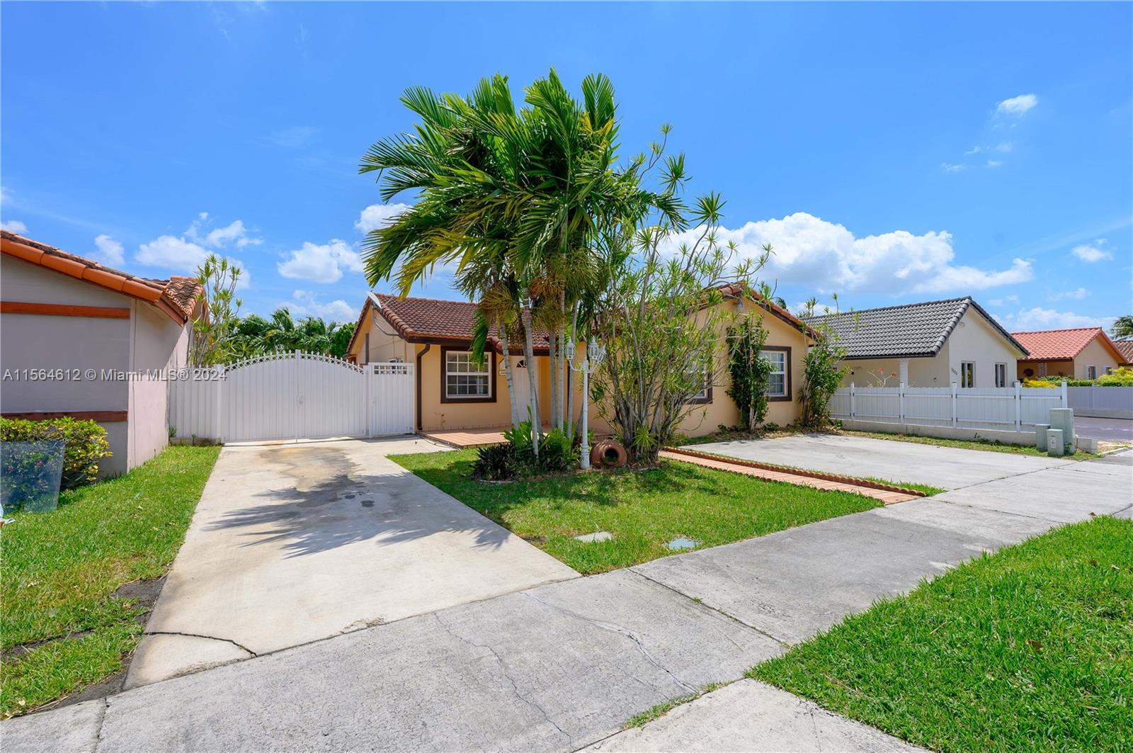 1521 SW 138th Ave