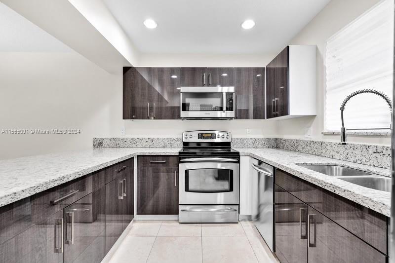 13985 SW 94th Cir Ln # 1 Unit: 102-1