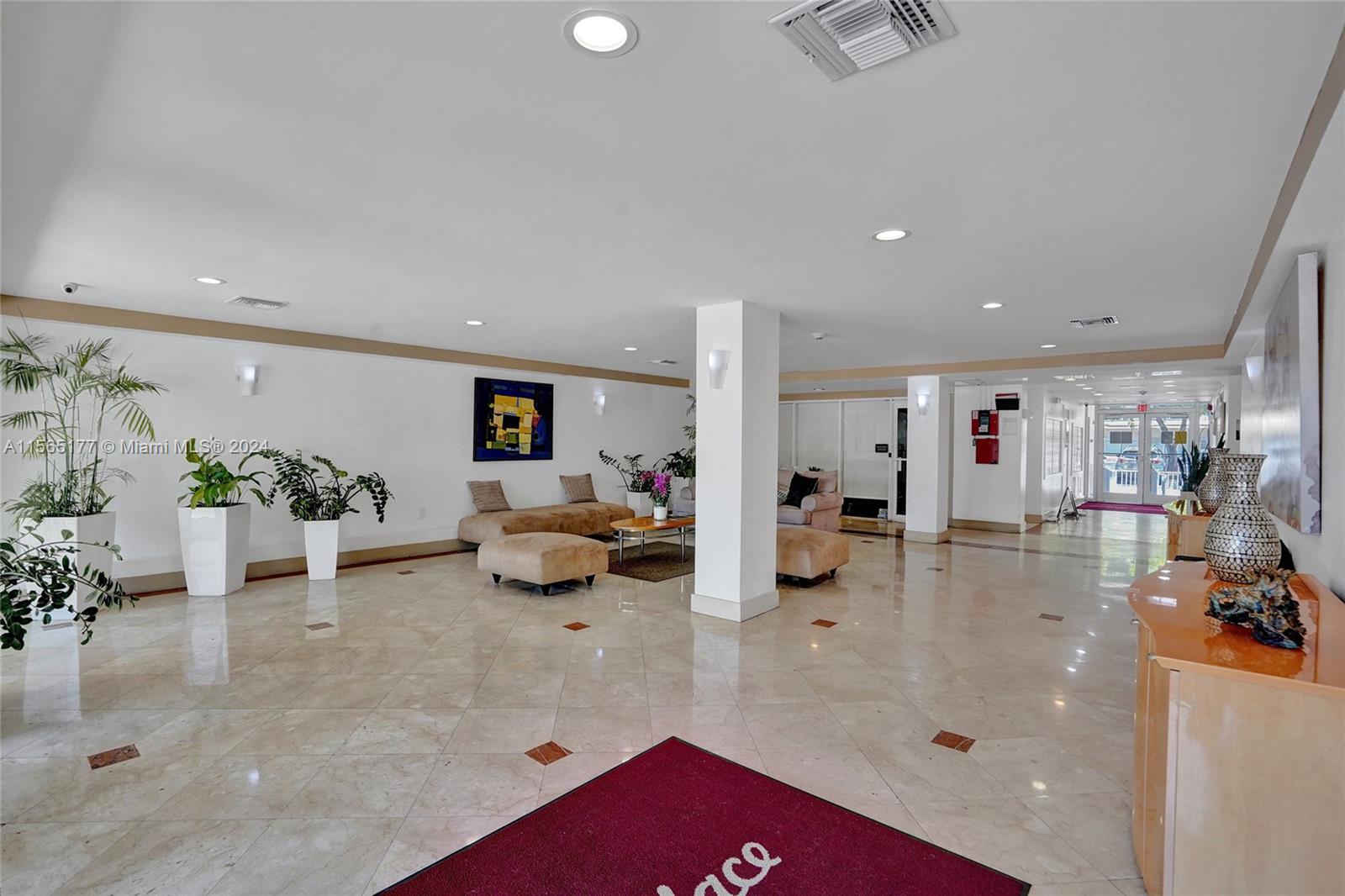 1455 N Treasure Dr # 7F